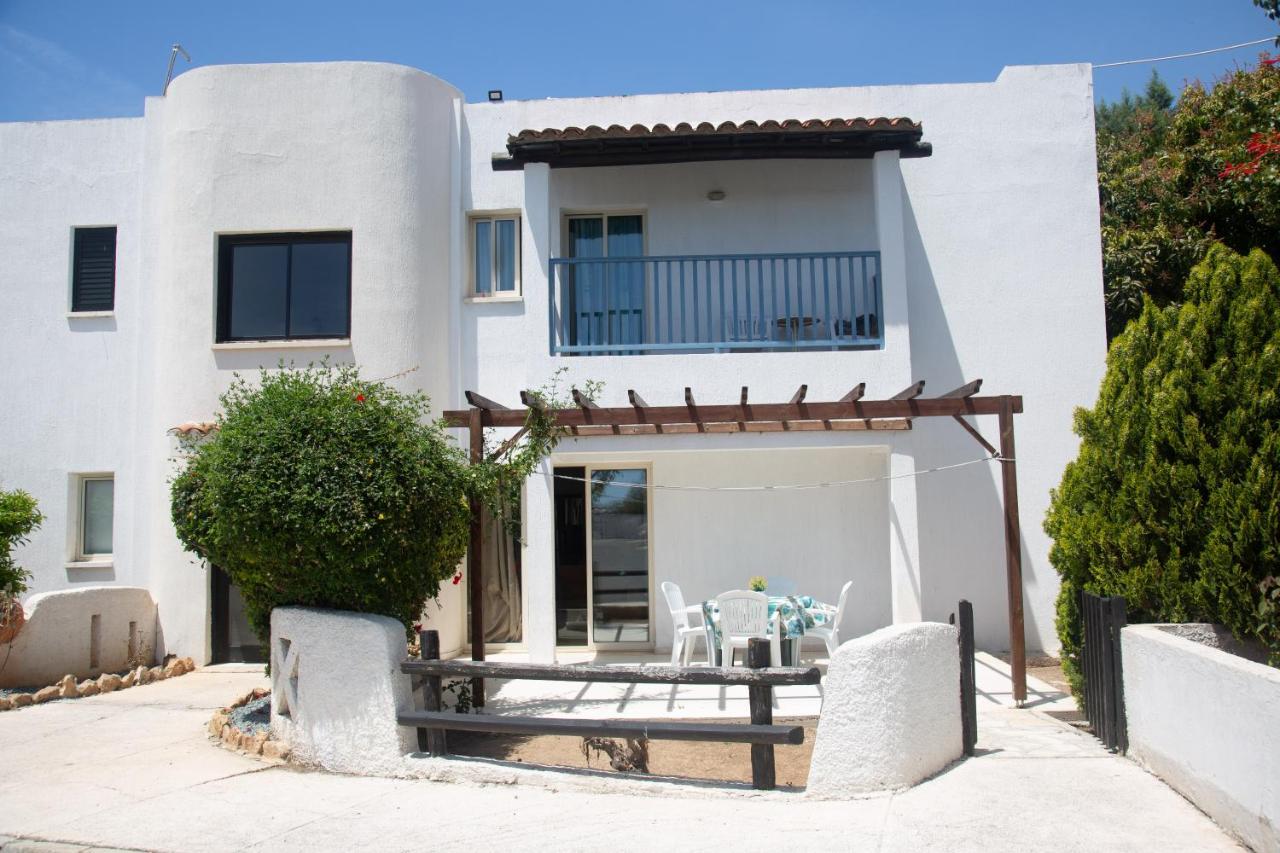 Always Welcome! Near Beach, Cml Swimming Pool Paphos ภายนอก รูปภาพ